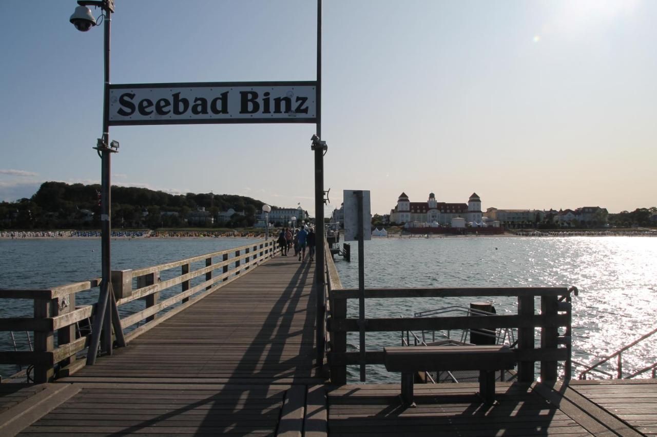 Bruchbude Mit Meerblick Binz Kültér fotó