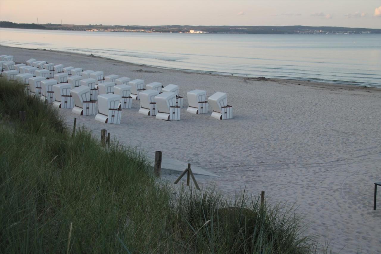 Bruchbude Mit Meerblick Binz Kültér fotó